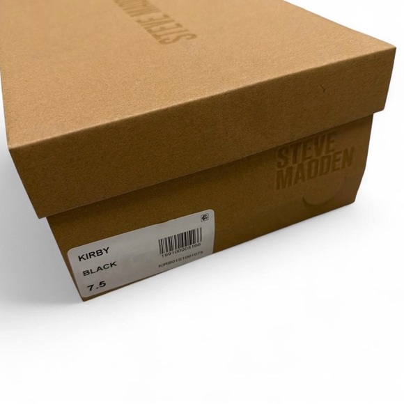 Steve Madden Black Pointed Kirby Mule Heels with White Lace Detail - Picture 7 of 7